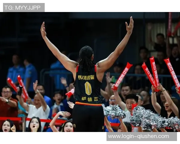 2020年CBA季后赛深圳队与福建队激战回顾与精彩瞬间分析