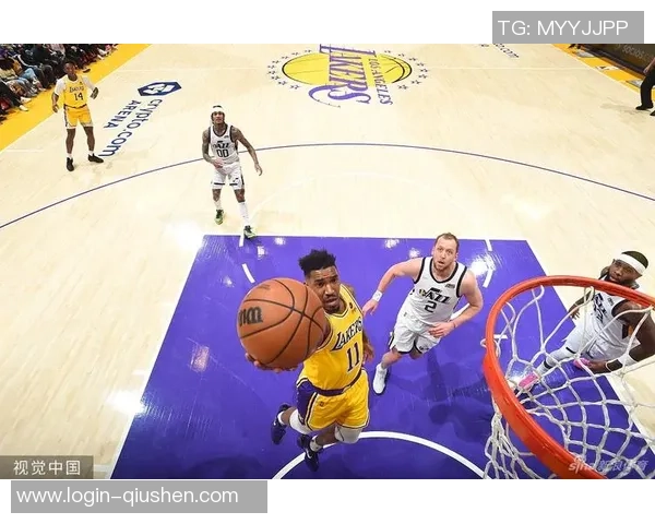 季前赛精彩回顾湖人对阵爵士全场录像分析与精彩瞬间分享